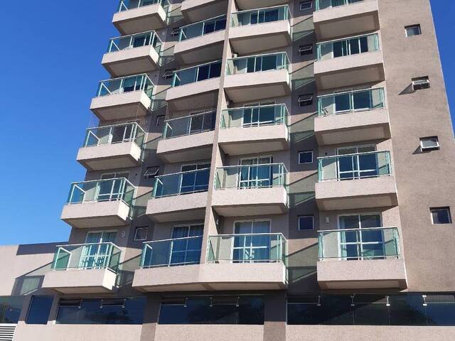 #11 - Apartamento para Venda em Pinhais - PR