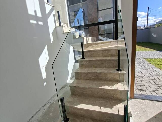 Sobrado para Venda em Curitiba - 5